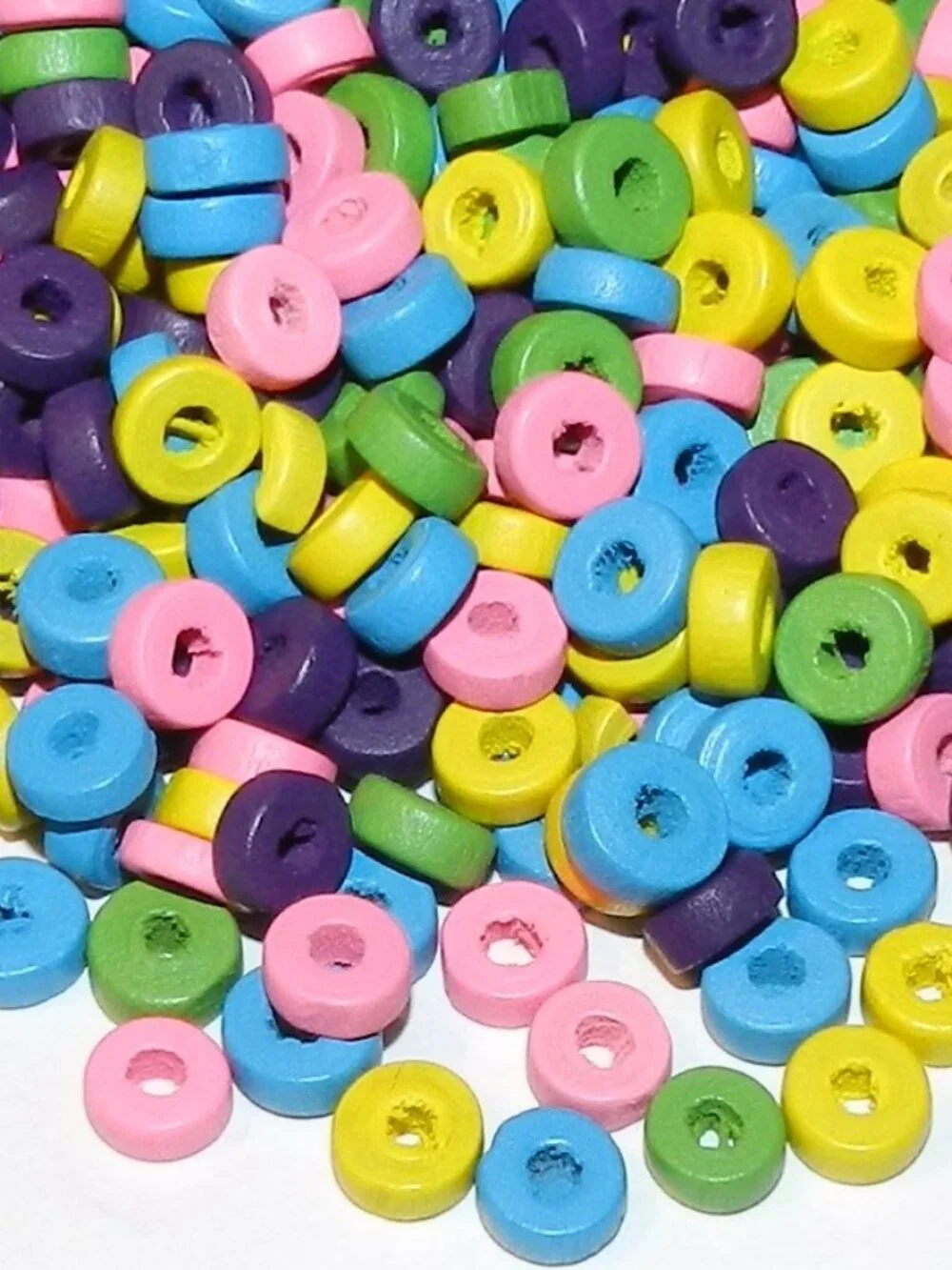 WL358 Blue Green Pink Purple Yellow 8mm Heishi Rondelle Wood Bead Mix 90-grams